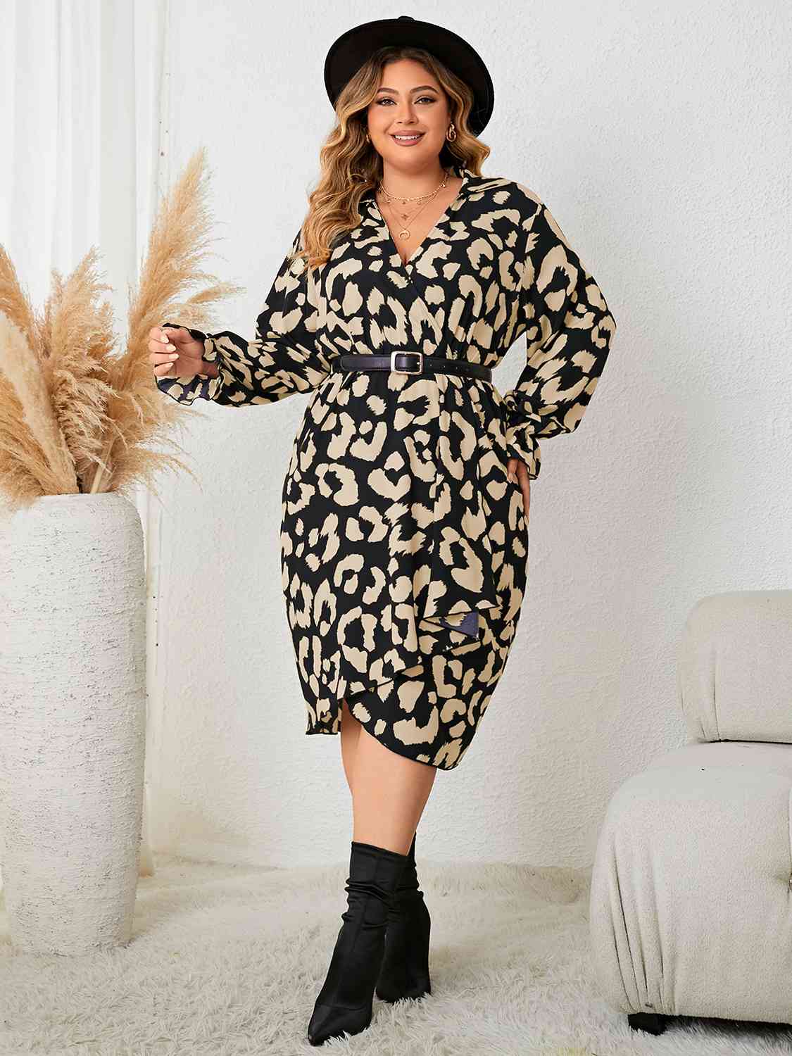 Curves & Leopard Charm Dress